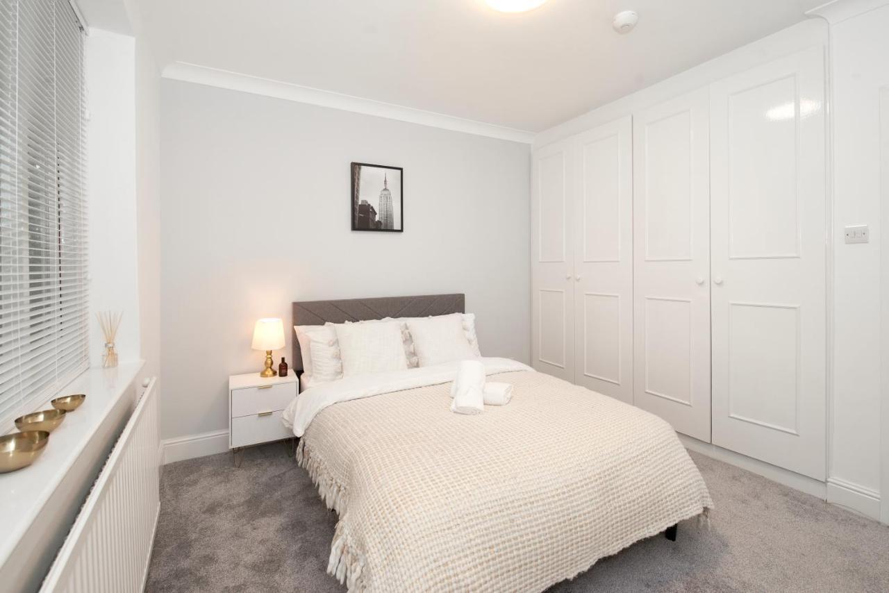 Excellent, Three Bedroom North London Apartment With Free Parking מראה חיצוני תמונה