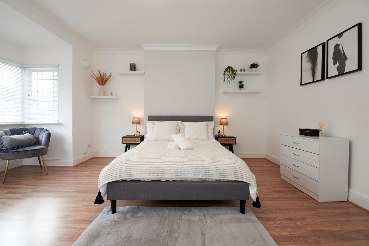 Excellent, Three Bedroom North London Apartment With Free Parking מראה חיצוני תמונה